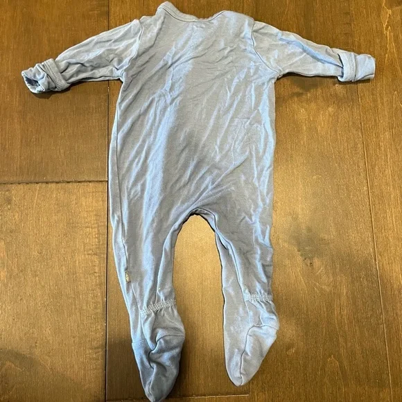 Kyte Baby Footed zipper onesie Size Newborn